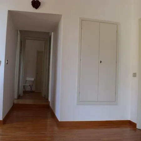 아파트 Rocchi 27 *