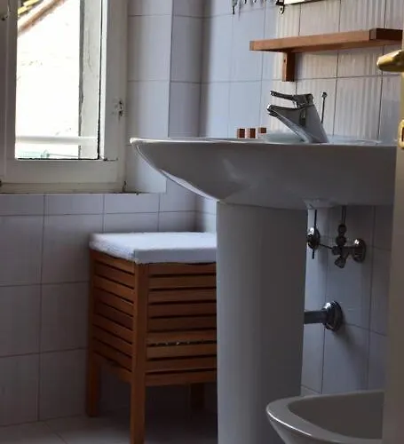 Appartement Rocchi 27 *